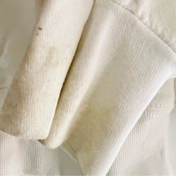 90’s Looney Tunes Tweety Bird Sweatshirt Size XL, fits L - Picture 4 of 5